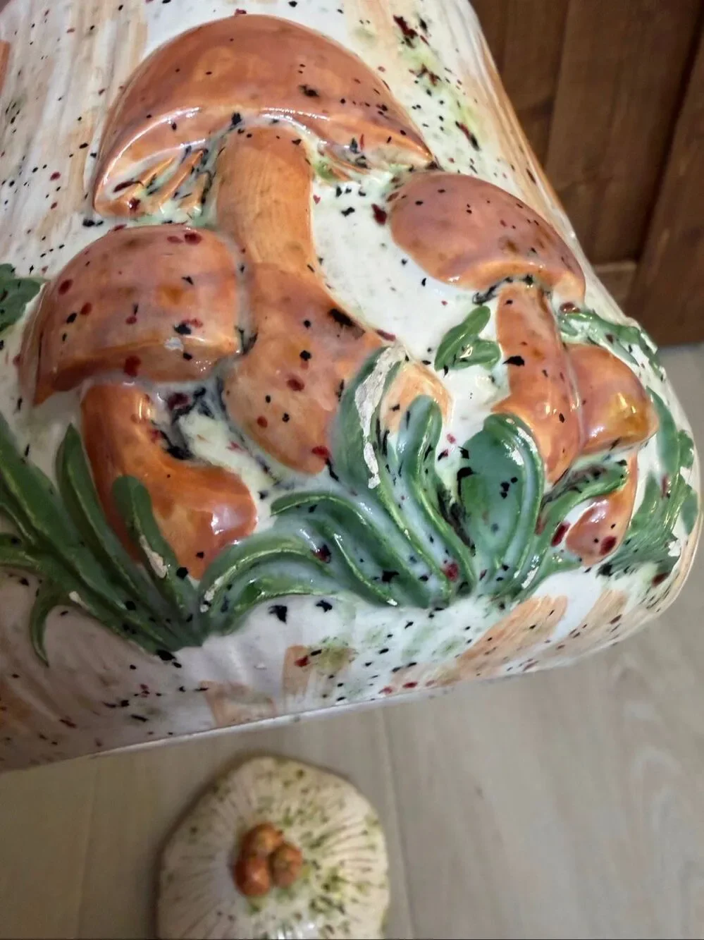 Arnels vintage ceramic